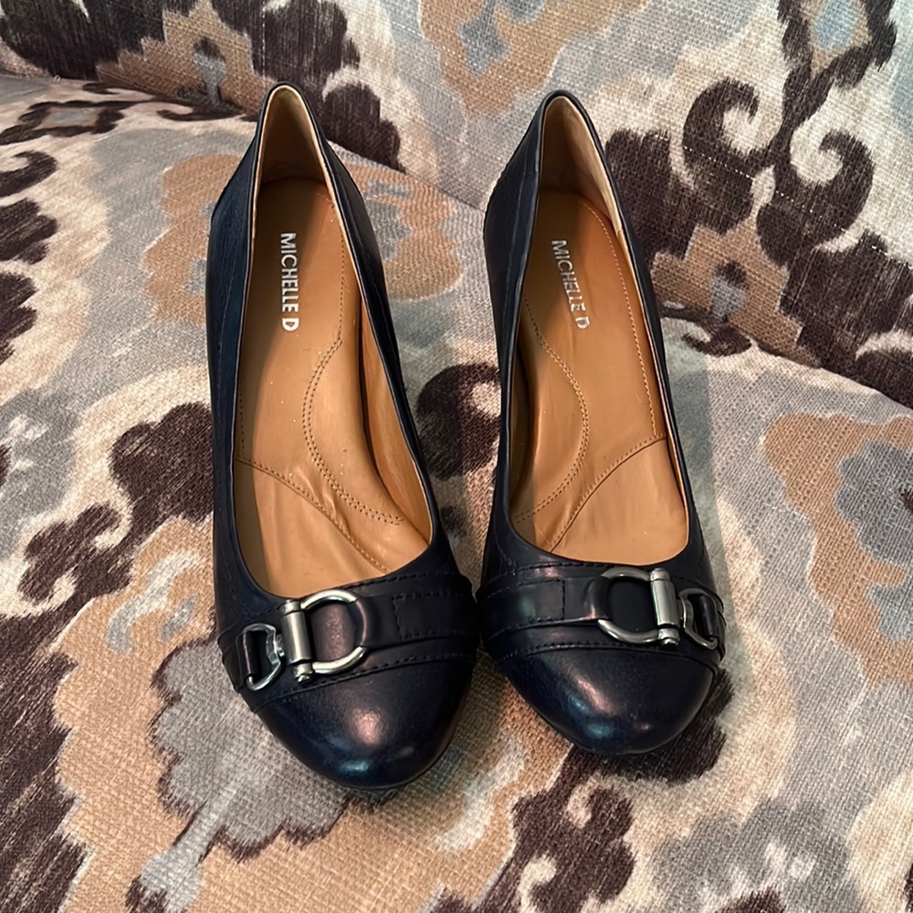 Michelle D low leather heels